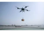 DJI FlyCart 30 Schwerlast-Transportdrohne von der Seite